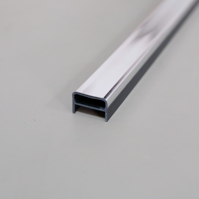 Glossy plastic extrusion parts